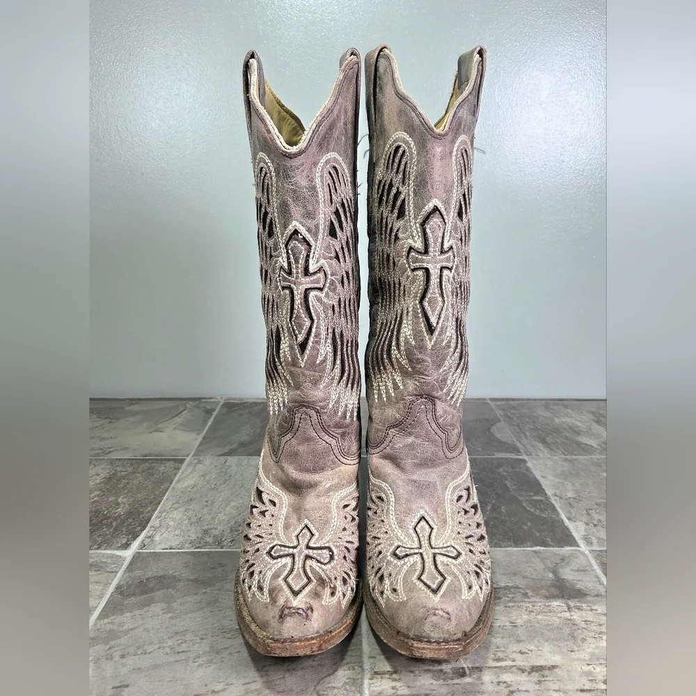 Y2K CORRAL WING & CROSS DISTRESSED WESTERN SEQUIN BOOTS. - Picture 3 of 12